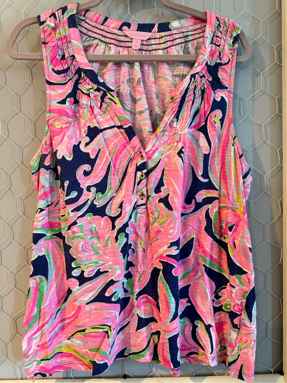 Lilly Pulitzer Pink & Navy Floral Sleeveless Henley Tank